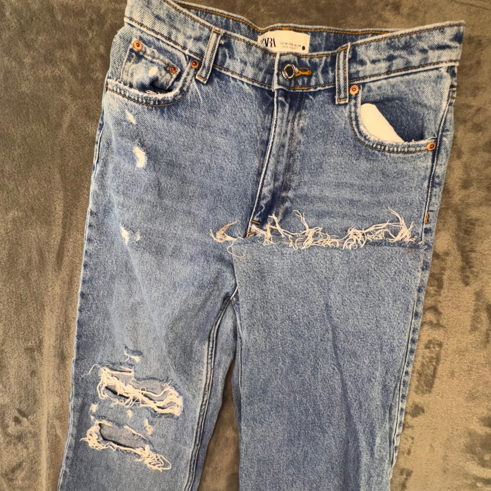 Zara Ripped Distressed Jeans High Rise Straight Leg Denim Blue Size 6